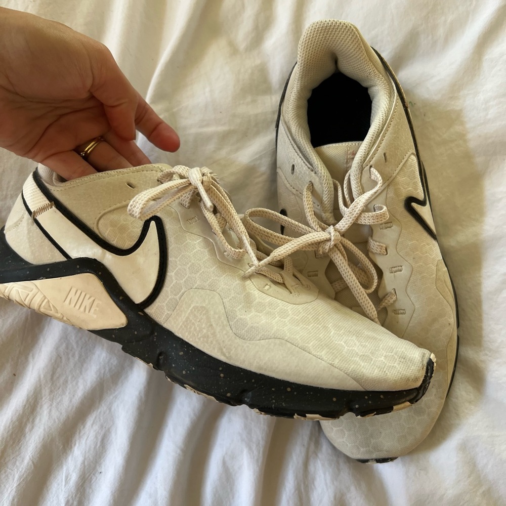 White Nike’s